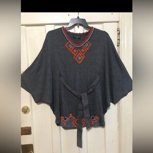 Sacred Threads Women’s Poncho Tunic Top Size Medium